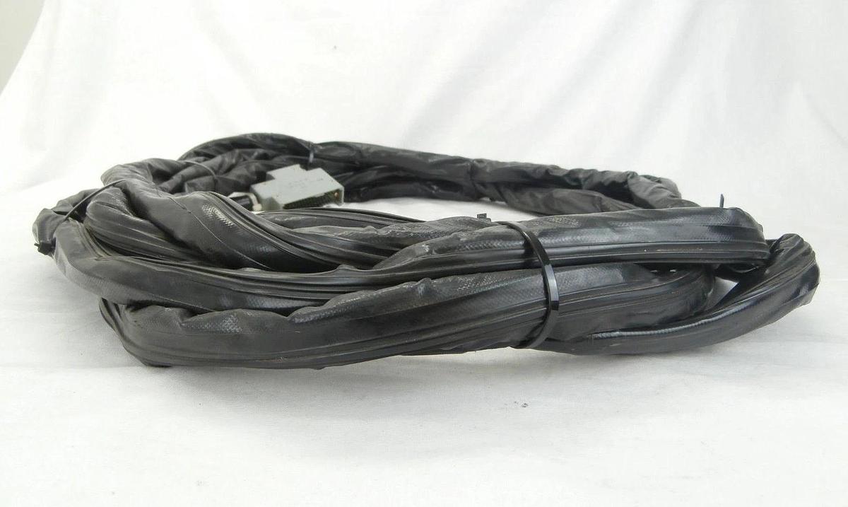 Used Seiko Seiki RK21092-01-1 TMP Turbomolecular Pump Cable 26 Foot 8M Turbo Working