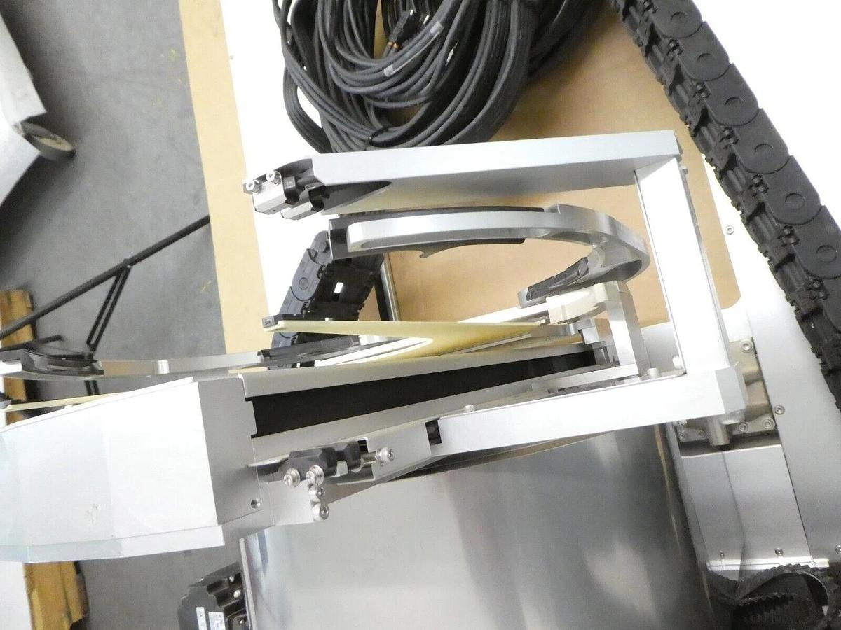 Used TEL Tokyo Electron 300mm Transfer Robot with Linear Track Working Surplus