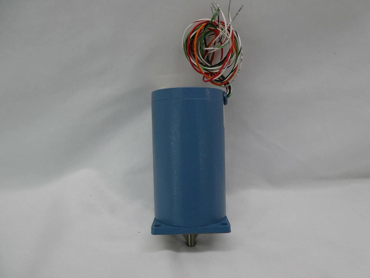 Used Superior Electric M063-LE06 Stepping Motor SLO-SYN Mattson 551-06218-00 New