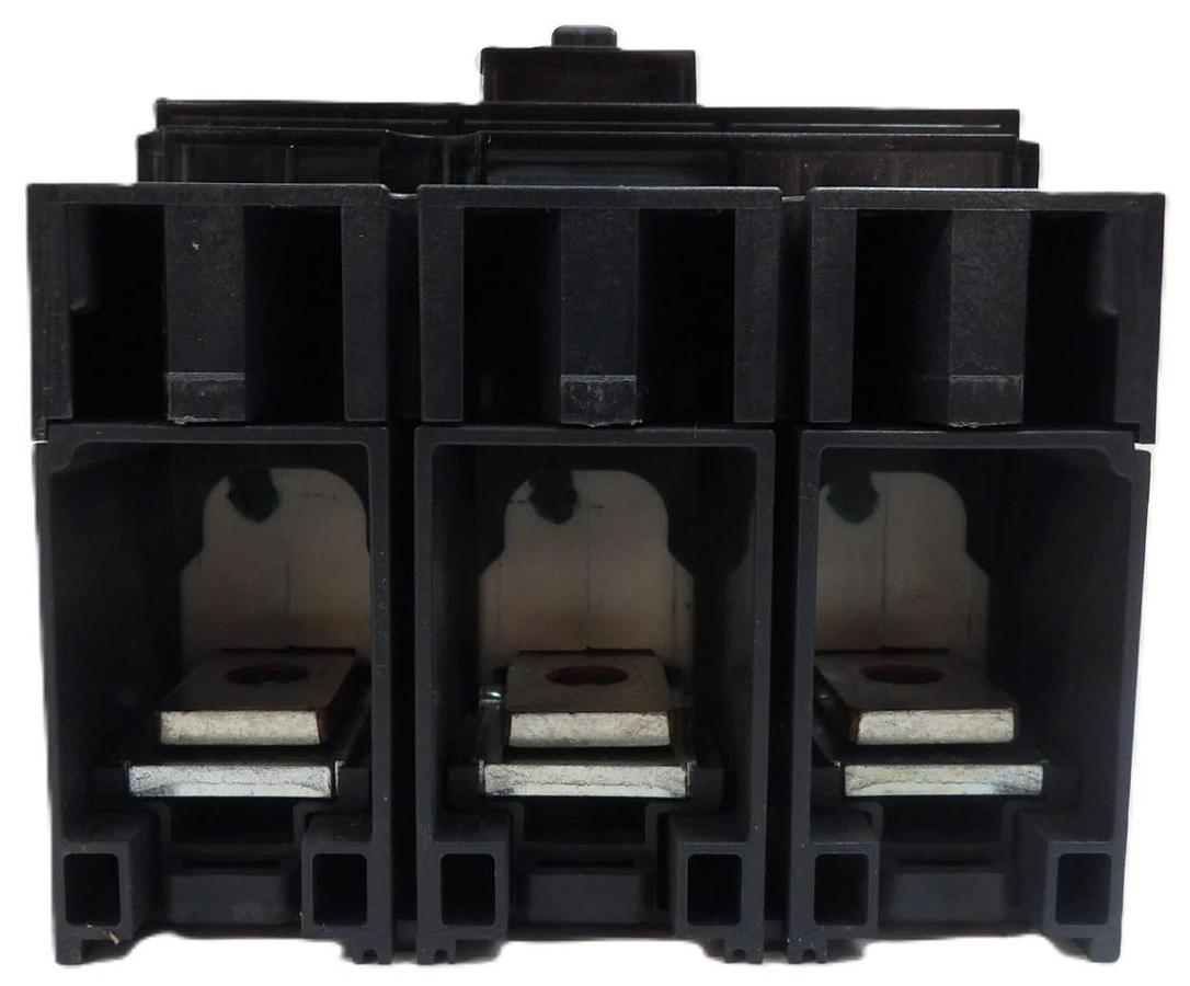 Schneider Electric JDF36225UK Circuit Breaker PowerPacT Square D New Surplus
