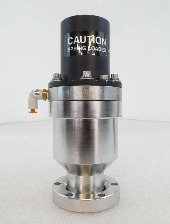 Used MDC Vacuum Products 313029-10 Angle Valve AV-150M-P-10 Lot of 2 Working Surplus