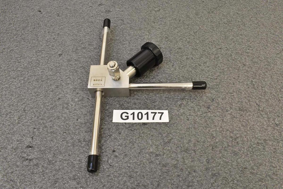 Used Saes Getters SVC504M704-7 Valve Assembly