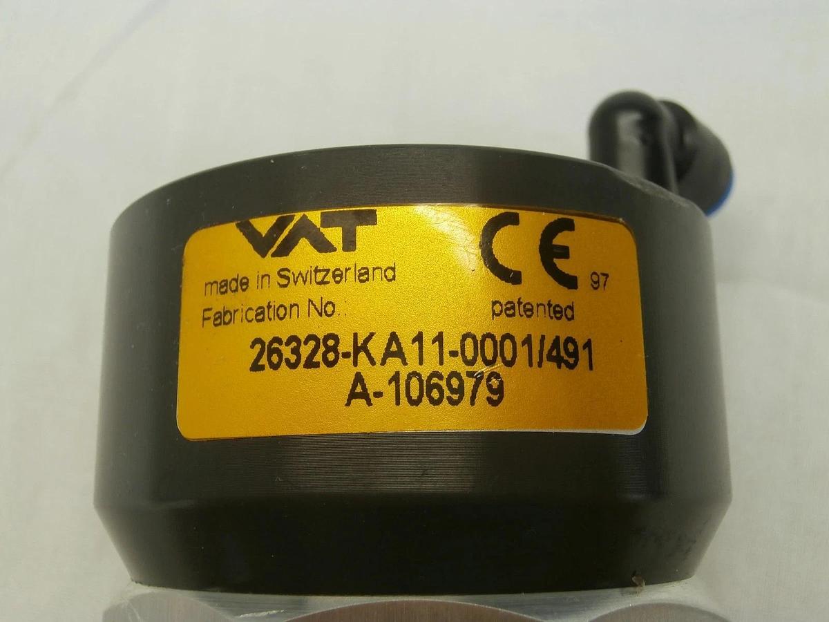 Used VAT 26328-KA11-0001 Pneumatic Right Angle Vacuum Valve Used Working