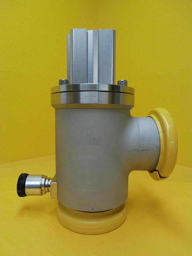 Used AceCo R33-171 KITZ SCT IVBL 4" Right Angle Vacuum Isolation Valve Used Working