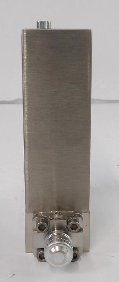 Used UNIT Instruments UFC Mass Flow Controller MFC UFC-1660 UFC-1661 Lot of 11