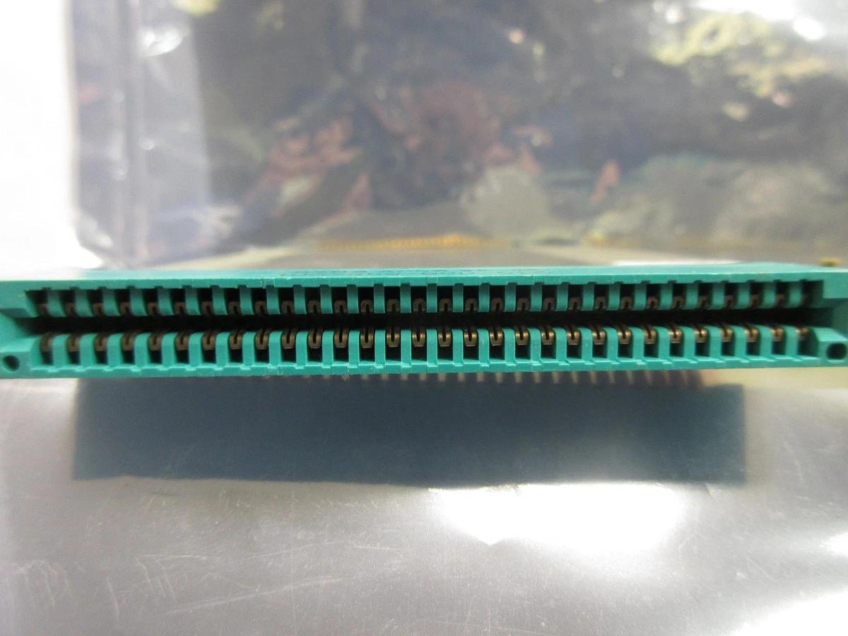 Used Laser Identification Systems 6050011 Extender Board PCB Lumonics LW-CO2 Used