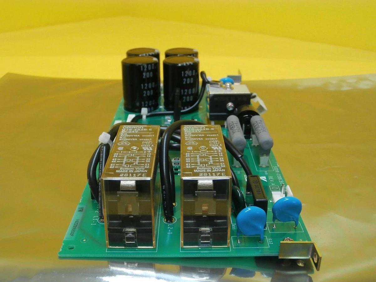 Used Yaskawa Electric SGDR-COBCB030GA?B-E Power Supply PCB Card F352801-1 NXC100 Use