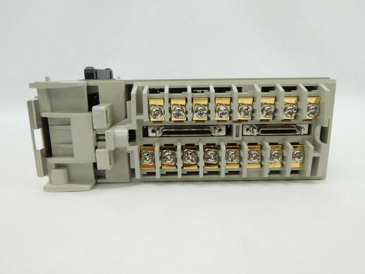 Used Yamatake DMC50CS Multi-Loop Controller DMC50 Nikon 4S087-739 NSR-S610C Working