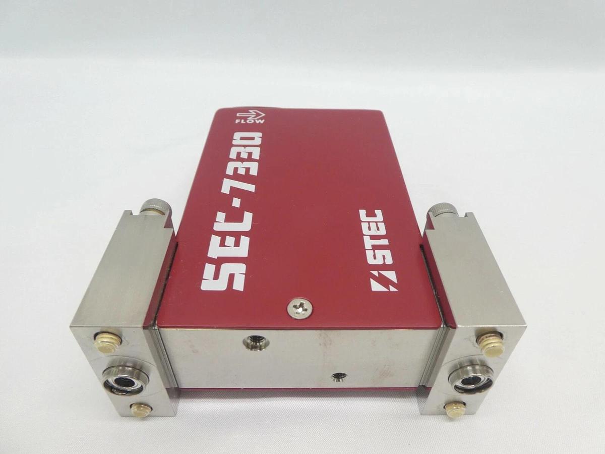 Used STEC SEC-7330M Mass Flow Controller MFC SEC-7330 1 SLM N2 Working Surplus