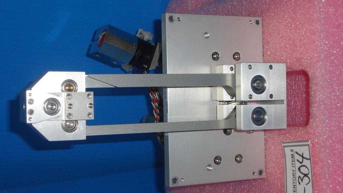 Used MRC Materials Research 368789-0 Asyst Theta Arm Set with Controller Used