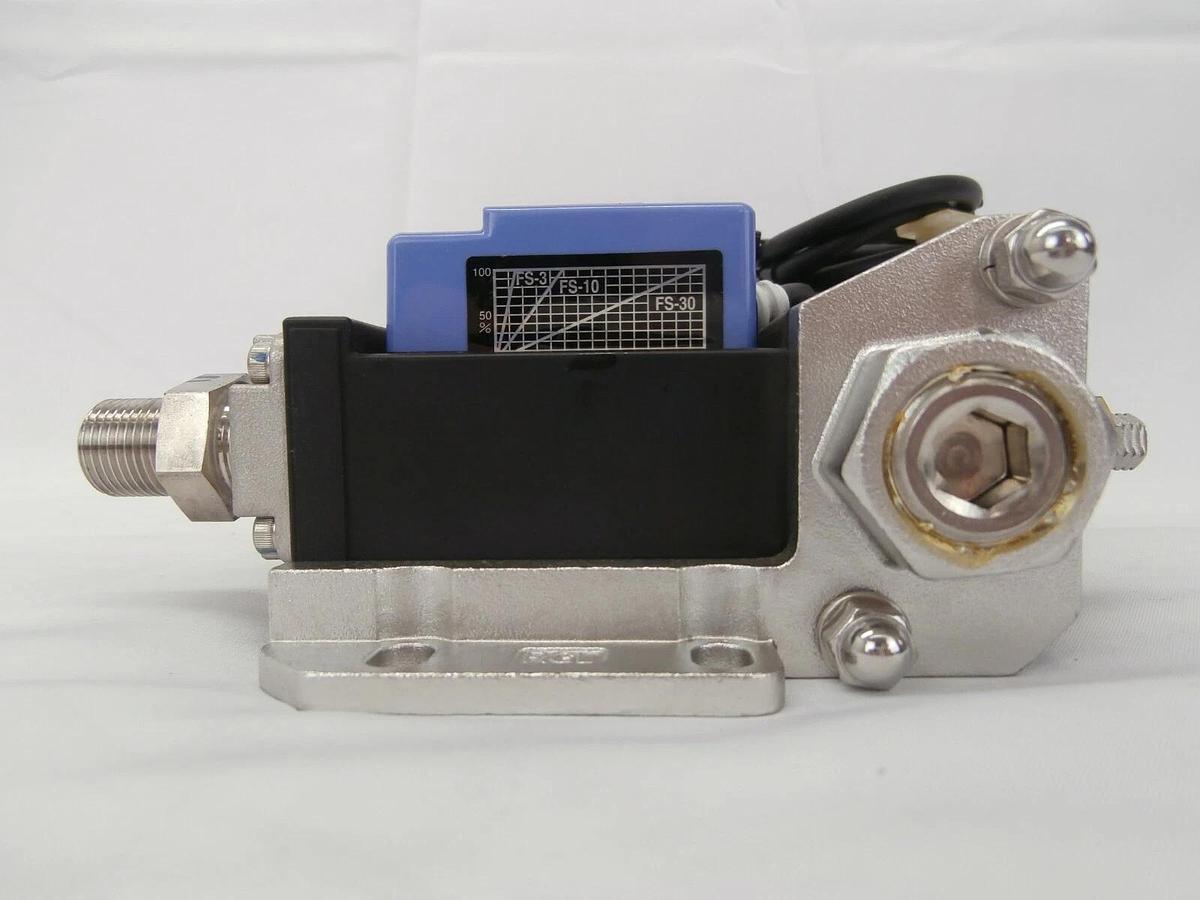 Used Regal Joint FS-10S 2-Port Flow Sensor Manifold FS-10 Hitachi M-712E Working