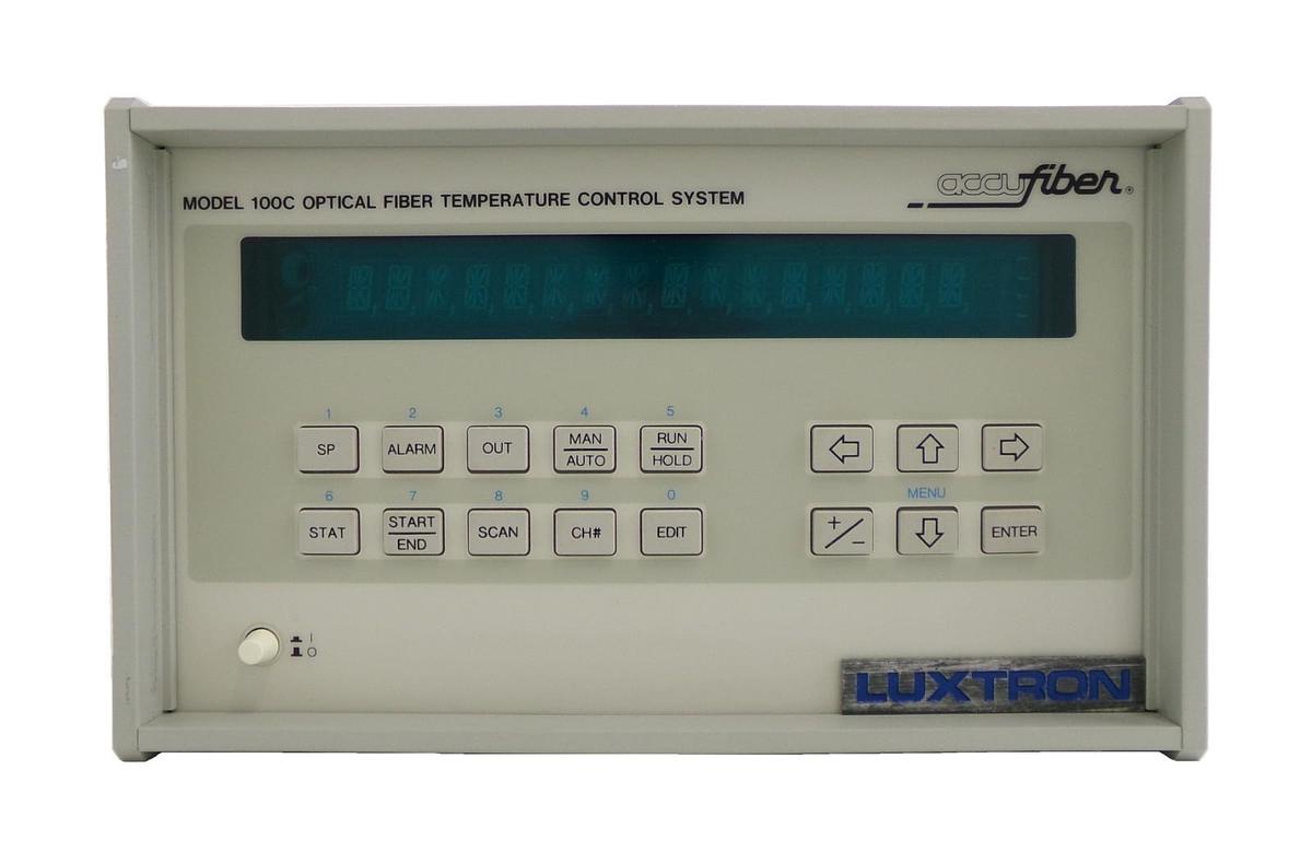 Used Luxtron M-100 Optical Fiber Temperature Controller 100C AMAT 0190-35236 Working