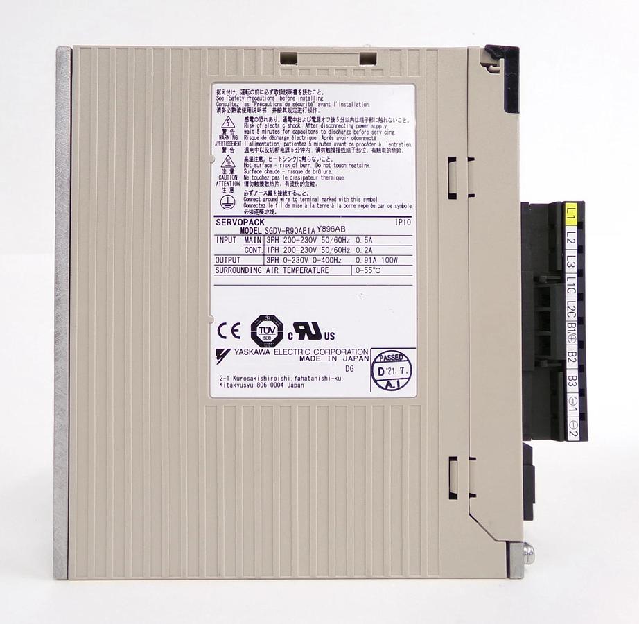 Used Yaskawa Electric SGDV-OCA05A-Y909AA Servo Drive SERVOPACK Lot of 2 Working