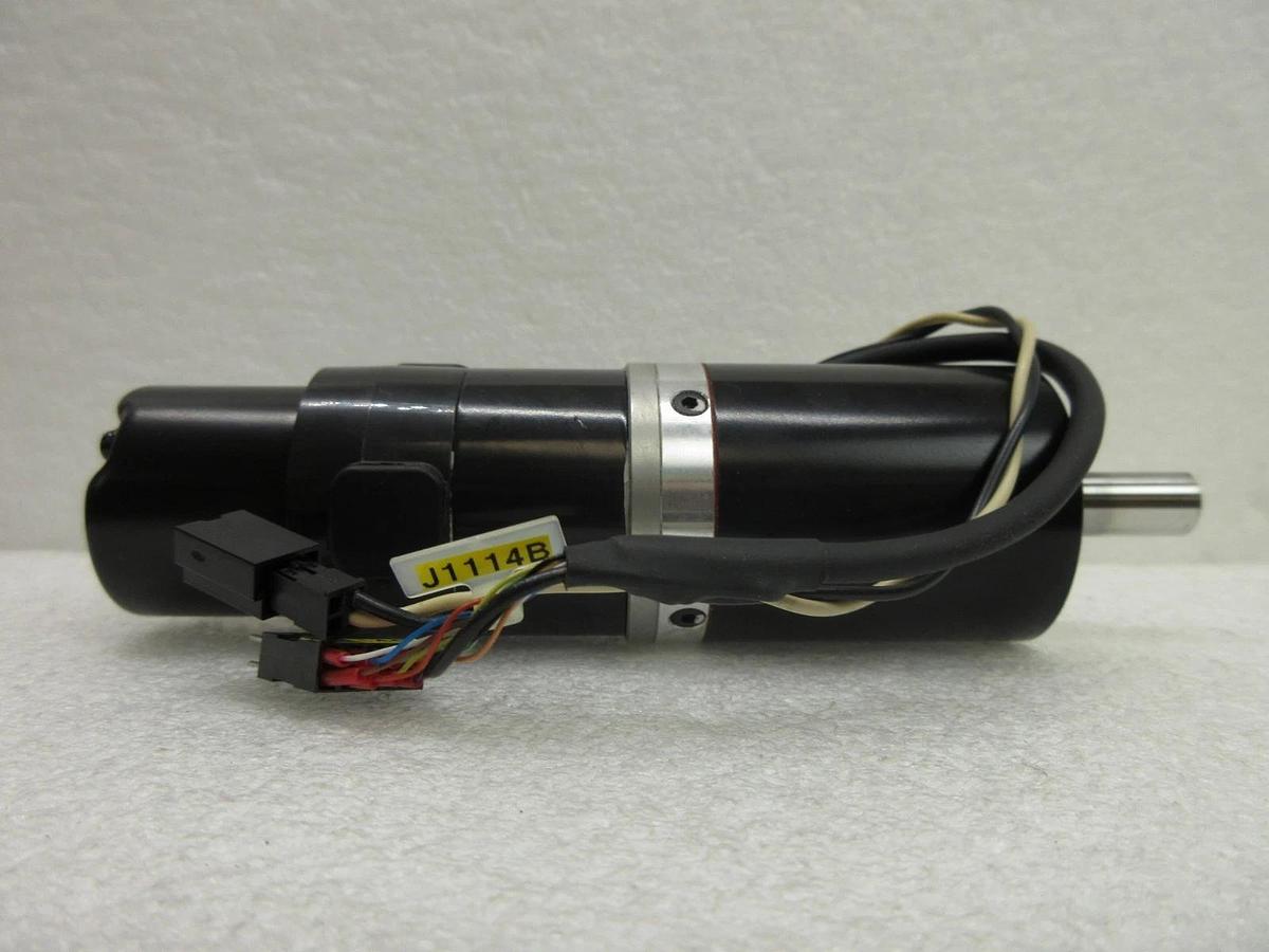 Used Harmonic Drive Systems RH-11C-3001-E100D0 REX Theta Motor Only NSR-S204B Working
