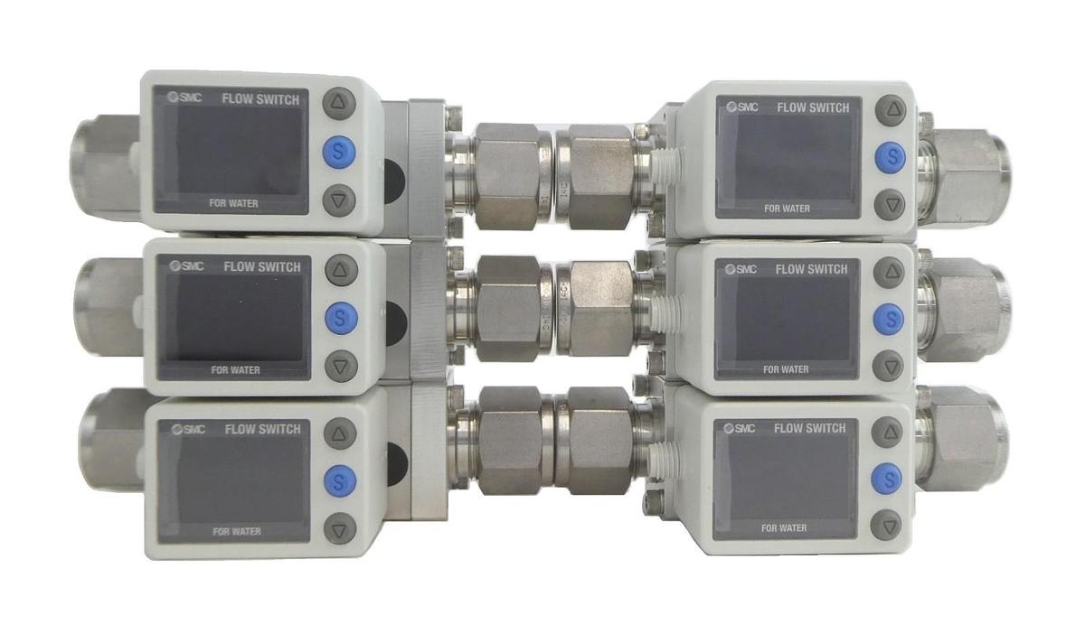 SMC PF3W720-04-ET-G-X255 Digital Flow Switch AMAT 1270-03609 Lot of 6 New