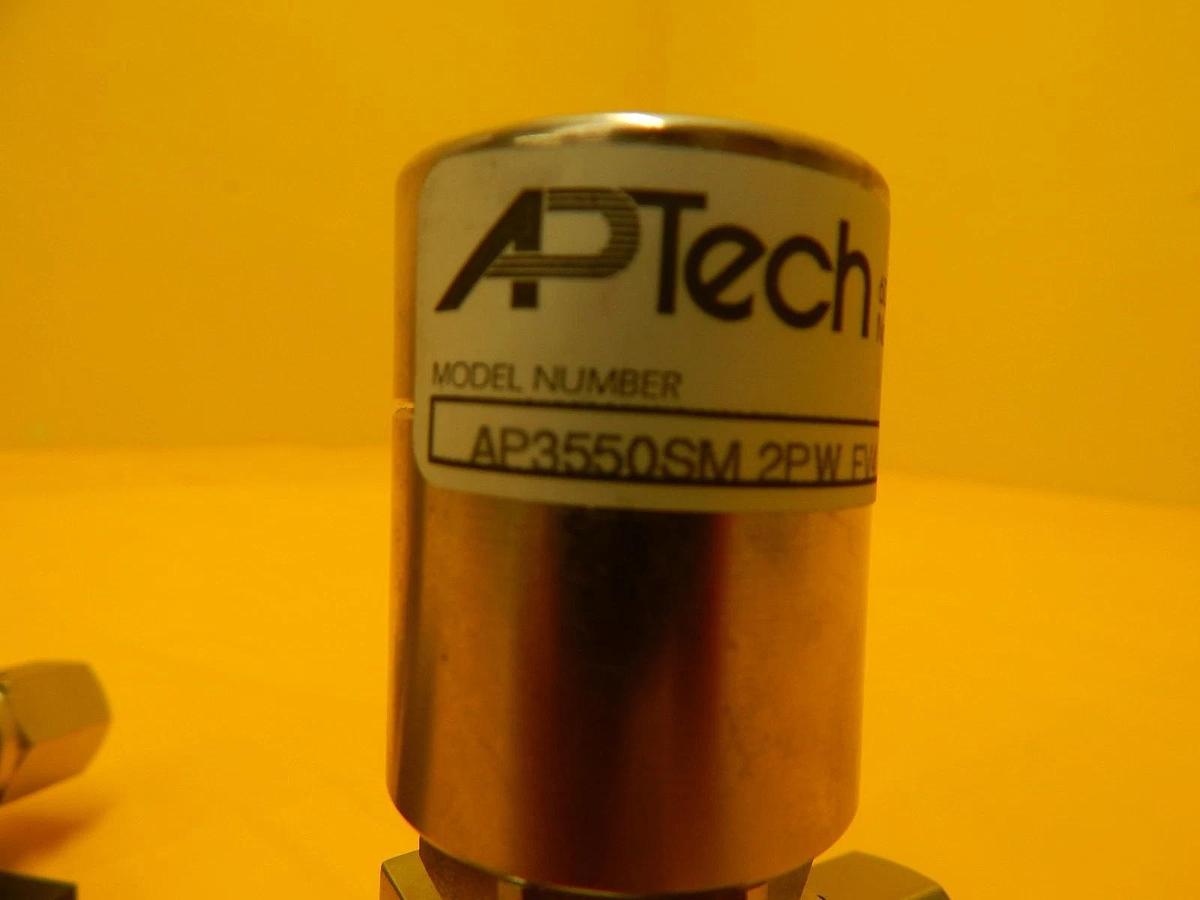 Used APTech AP3550SM 2PW FV4 FV4 Springless Diaphragm Valve Lot of 2 Used Working