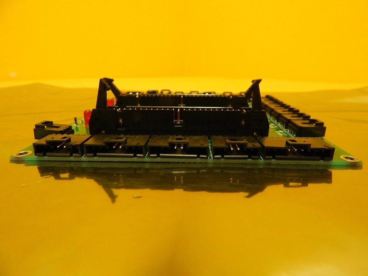 Used Irvine Optical 601999 XYZT UNIV Sensor Connector PCB 601995 Working Surplus