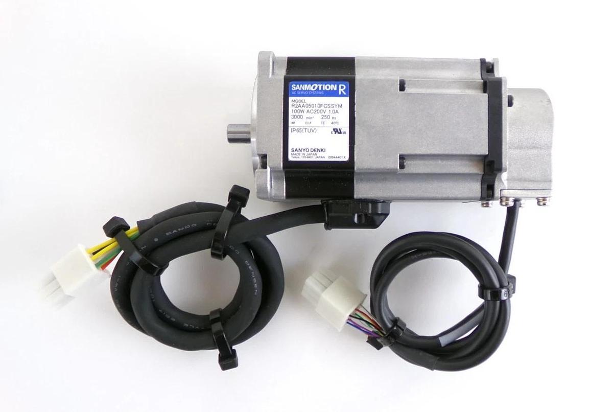 Used Sanyo Denki R2AA05010FCSSYM AC Servo Motor SANMOTION R Lot of 2 Working