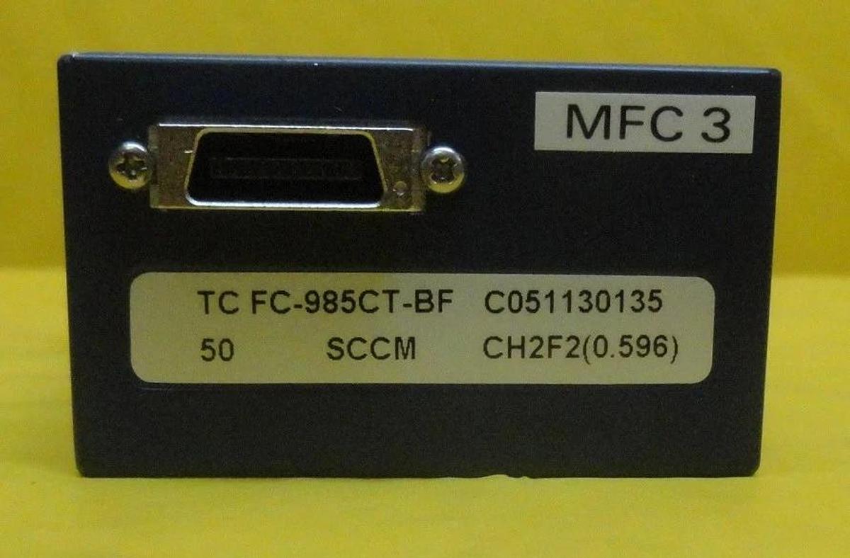 Used Aera TC FC-985CT-BF Mass Flow Controller MFC 50 SCCM CH2F2 Used Working