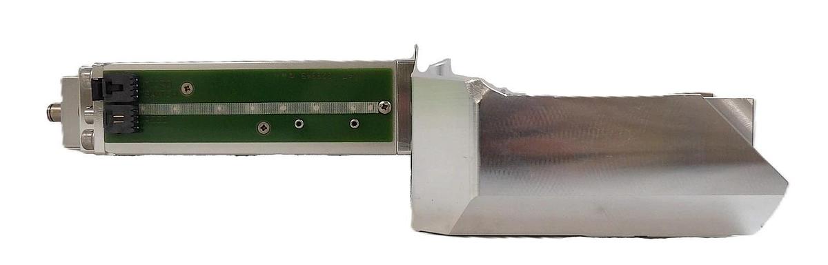 VAT 0340X-CA24-CJX1 300mm Pneumatic Chamber Slit Valve New Surplus