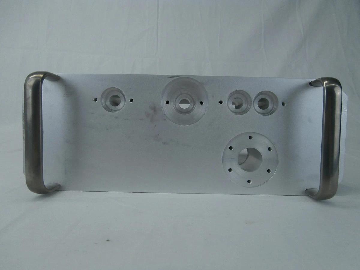 Used AMAT Applied Materials 0021-39943 Liner Pump Port IPS Used Working