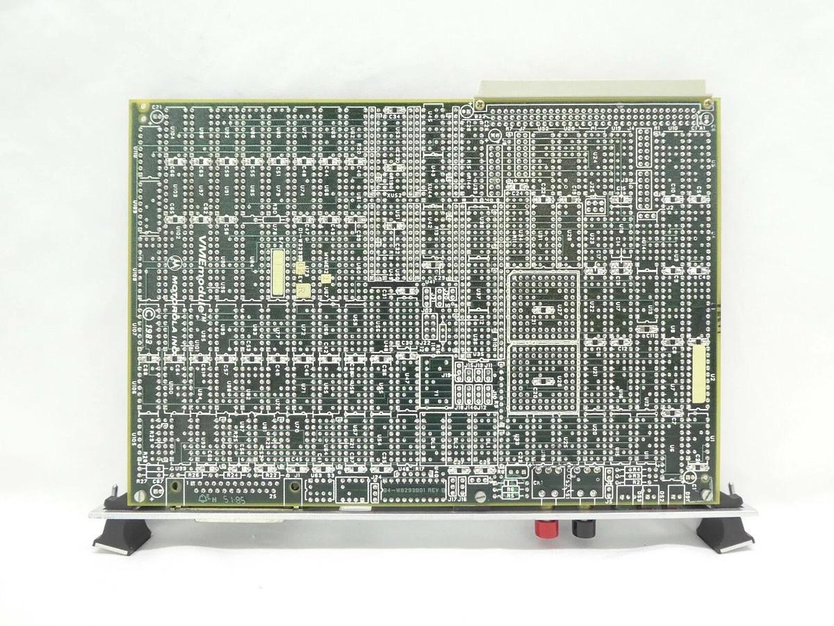 Used Motorola 01-W3293B 02 VME PCB Card MVME 121 Rev. R Working Surplus