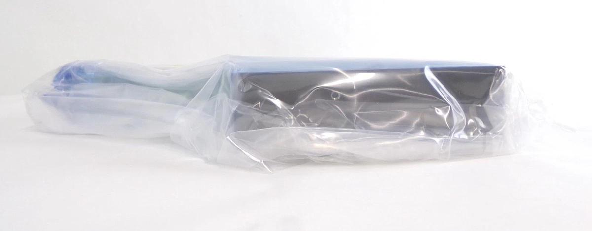 VAT 980XX-AE24-AFI1 300mm Pneumatic Chamber Slit Valve New Surplus