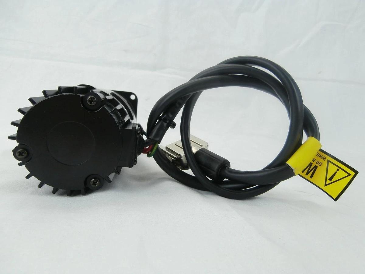 Used Berkeley 100-000-721-01 Servo Motor MTR.300W BRSH.W/STD ENCOR.R2 Working