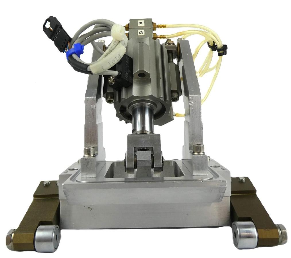 Used AMAT Applied Materials 0221-10552 5000 OES Cleanroom Slit Valve P5000 Working