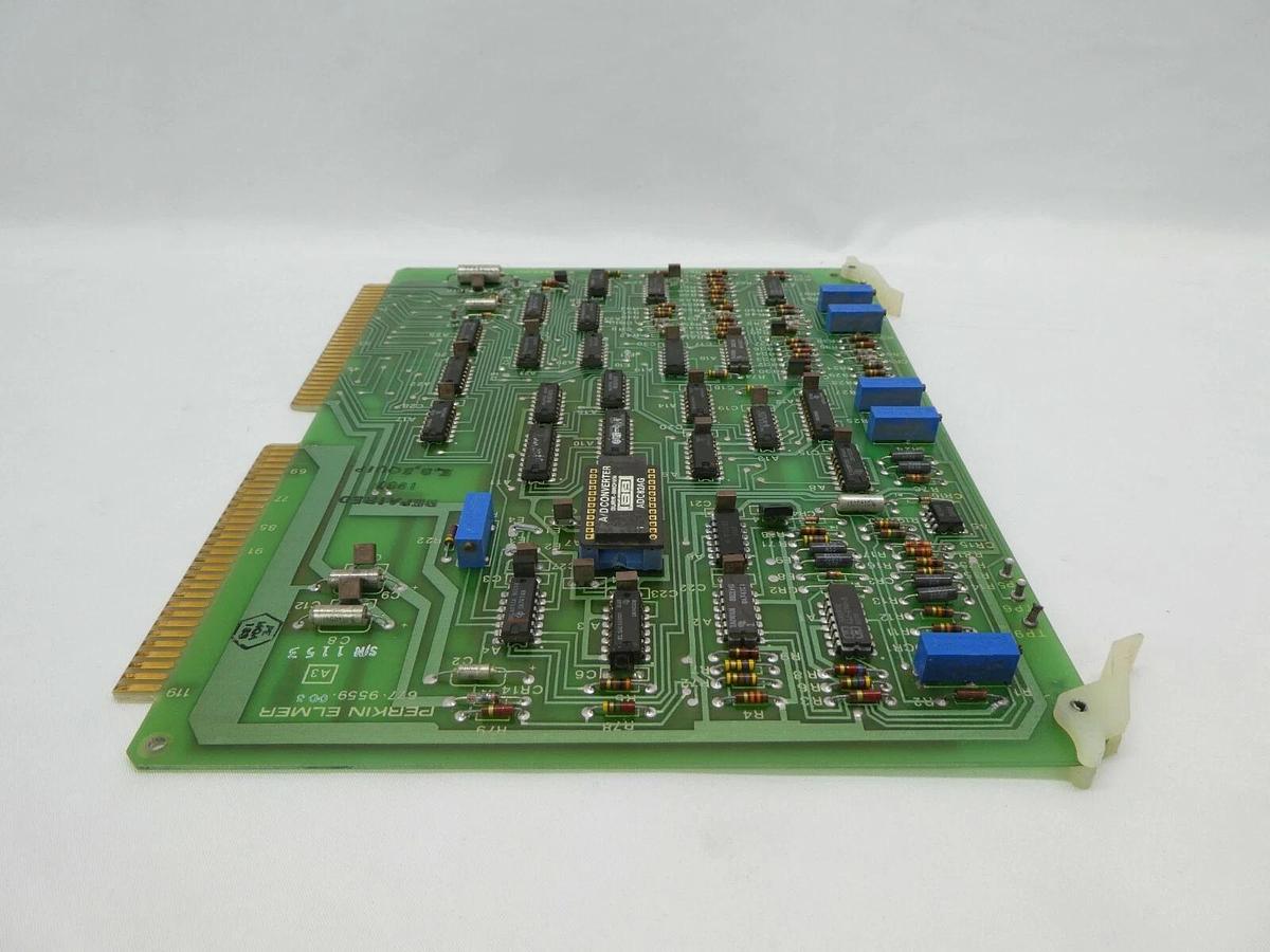 Used Perkin-Elmer 677-9559-003 A/D Converter PCB Card 677-5544-002 Untested As-Is