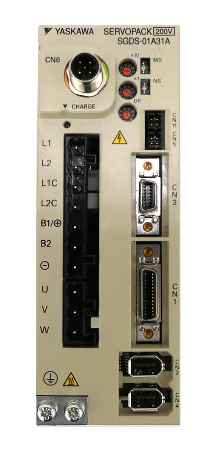 Used Yaskawa Electric SGDS-01A31A Servo Drive SERVOPACK Working Surplus