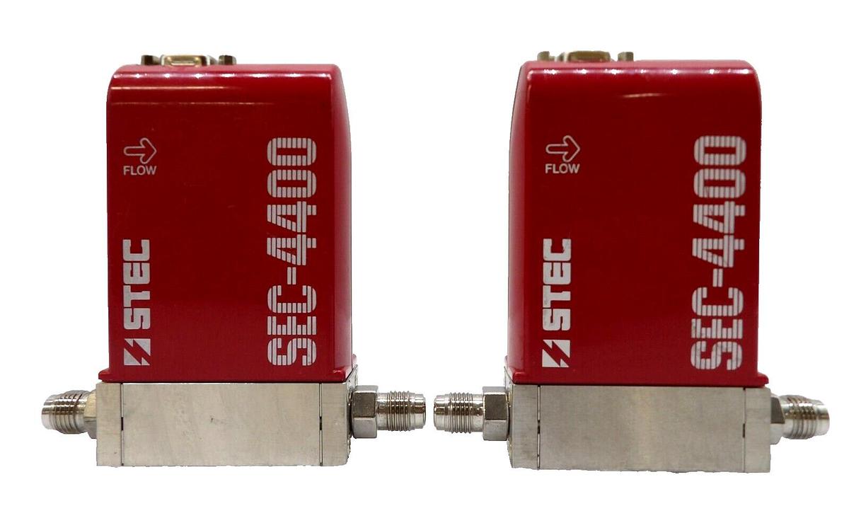 Used Horiba STEC SEC-4400R0-UC Mass Flow Controller MFC 3LM O2 Lot of 2 Working