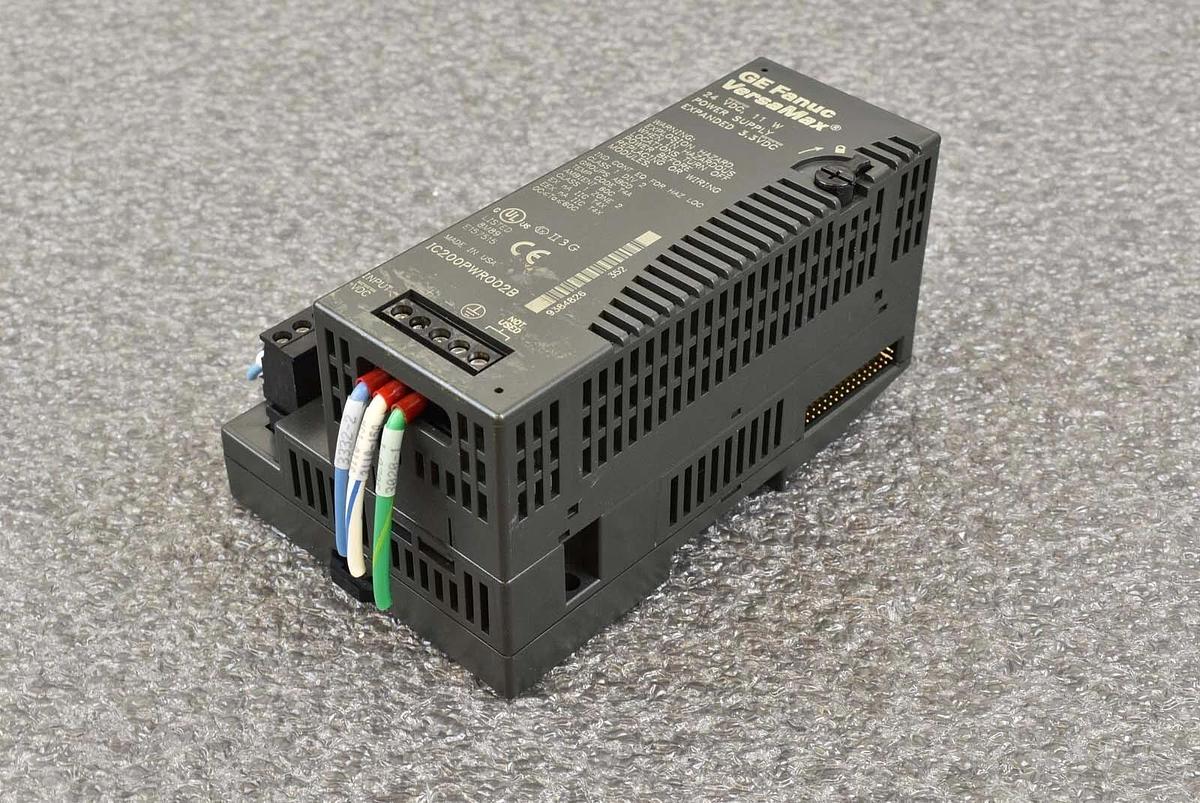 Used GE Fanuc IC200PWR002D VersaMax Power Supply w/Remote Network Interface Module