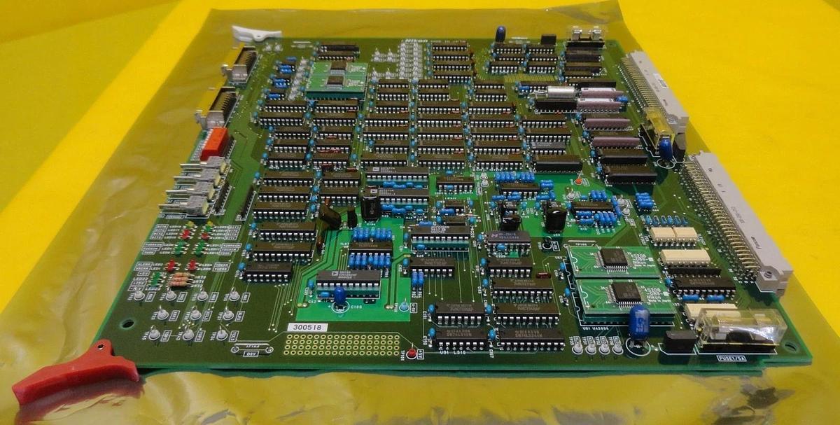 Used Nikon 4S018-028-1-D Interface Relay Card PCB BLDRV NSR-S202A Used Working