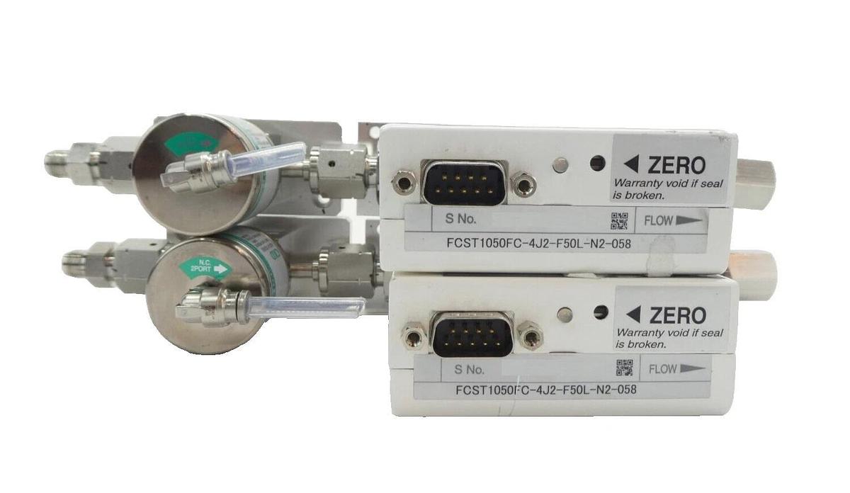 Used Fujikin FCST1050FC-4J2-F50L-N2-058 Mass Flow Controller MFC AGD11R-4R Lot of 2