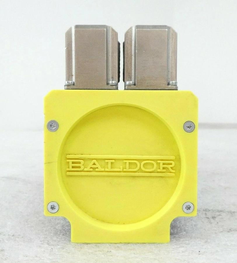 Used Baldor BS/M65A-175AA 708 Brushless AC ServoMotor S1P01W05 BSM65A-175AA Working