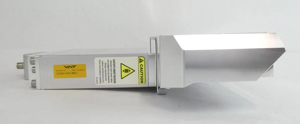 VAT 0340X-CA24-BXC1 300mm Pneumatic Chamber Slit Valve New Surplus