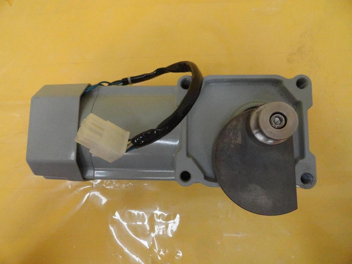 Used Nissei F2F18L160-UTBR90NNX GTR 3-Phase Induction Motor 40T6 Used Working