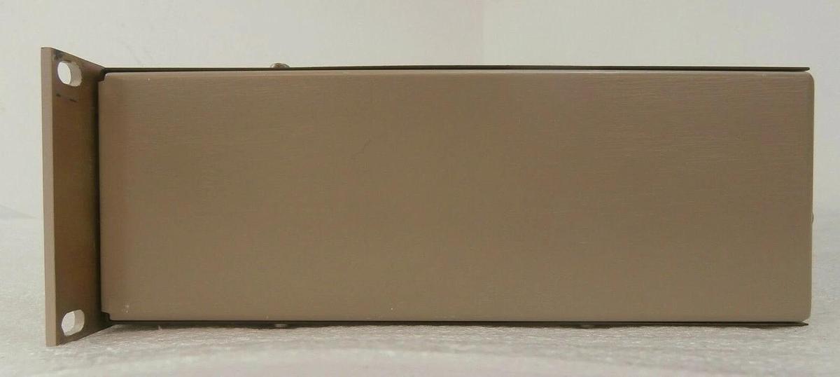 Used Varian Semiconductor VSEA F6323001 842 Vacuum Ionization Gauge Controller Spare