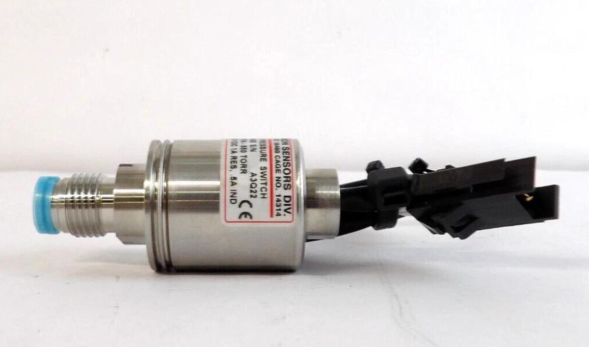 Used UE Precision E36W-H420 Absolute Pressure Switch Reseller Lot of 8 Working