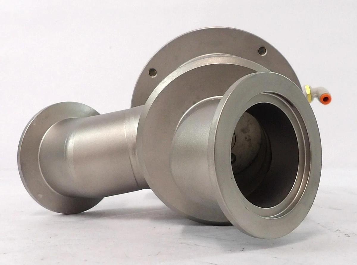 Used MKS Instruments 100016770 Ultra High Vacuum Angle Valve AMAT Working