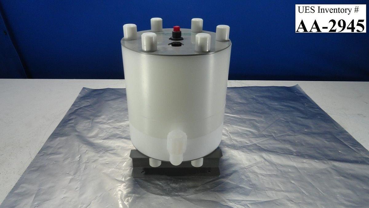 Used Yamada AD Series Pulsation Damper 100 PSI Used Working