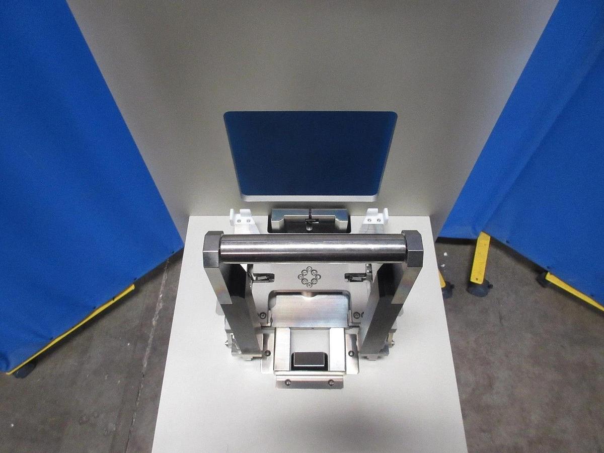 Used Hitachi 200mm Load Port Wafer Cassette Transfer Station M-712E Working Surplus