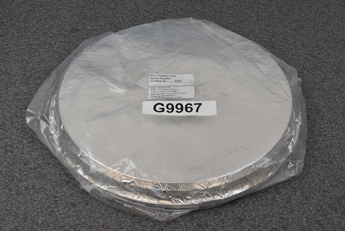 Used Novellus 15-293096-00 Showerhead