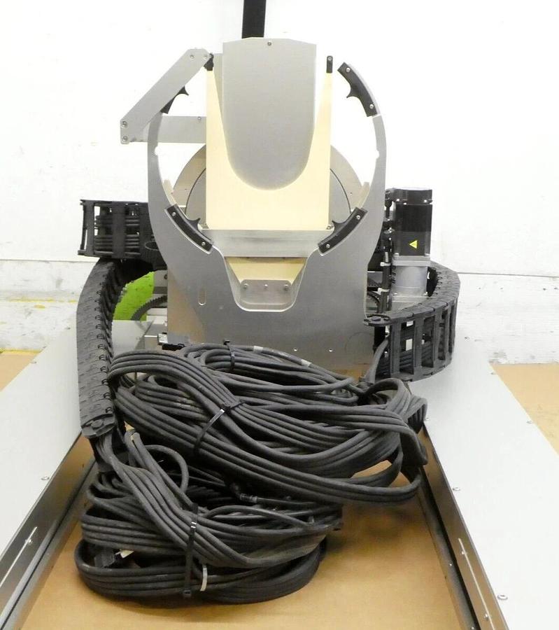 Used TEL Tokyo Electron 300mm Transfer Robot with Linear Track Working Surplus