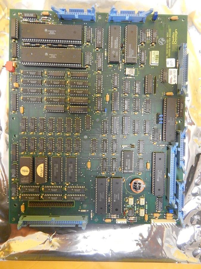 Used Delta Design 1661333-502 68000 Master Board PCB 1661332-401 Used Working