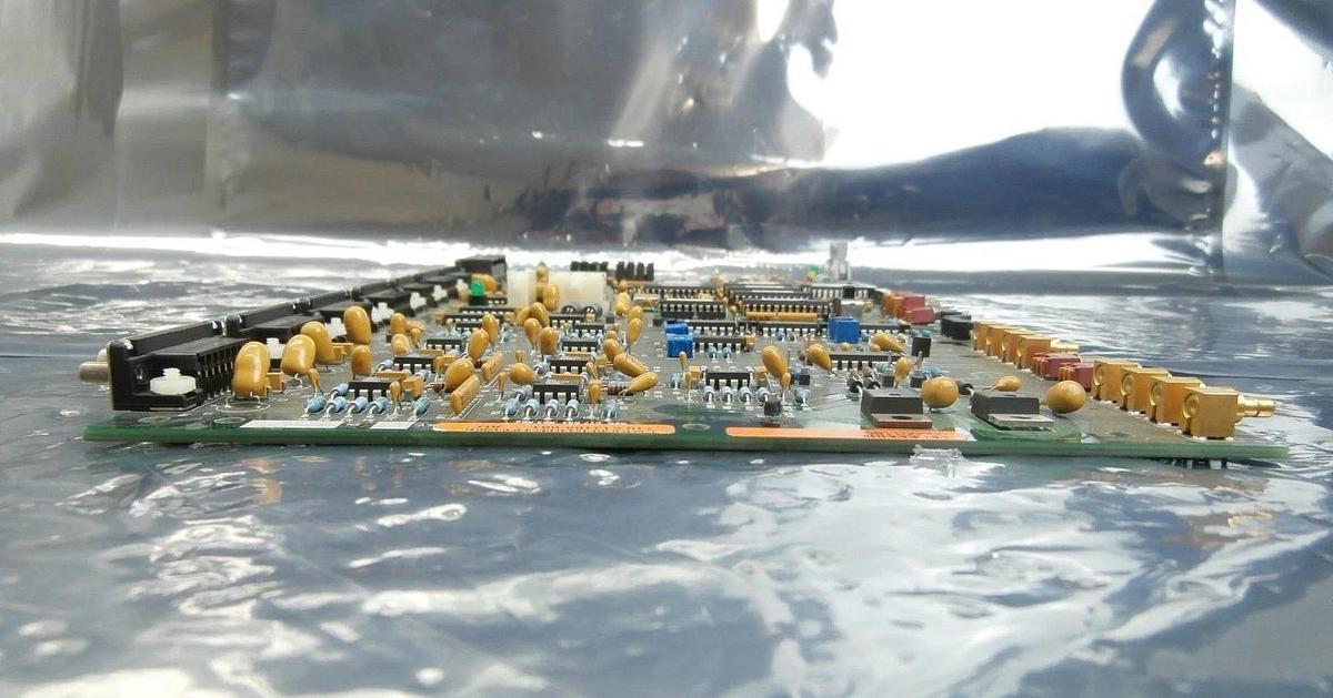 Used KLA Instruments 710-613108-001 Stage Interface Board PCB Card e520XP Used
