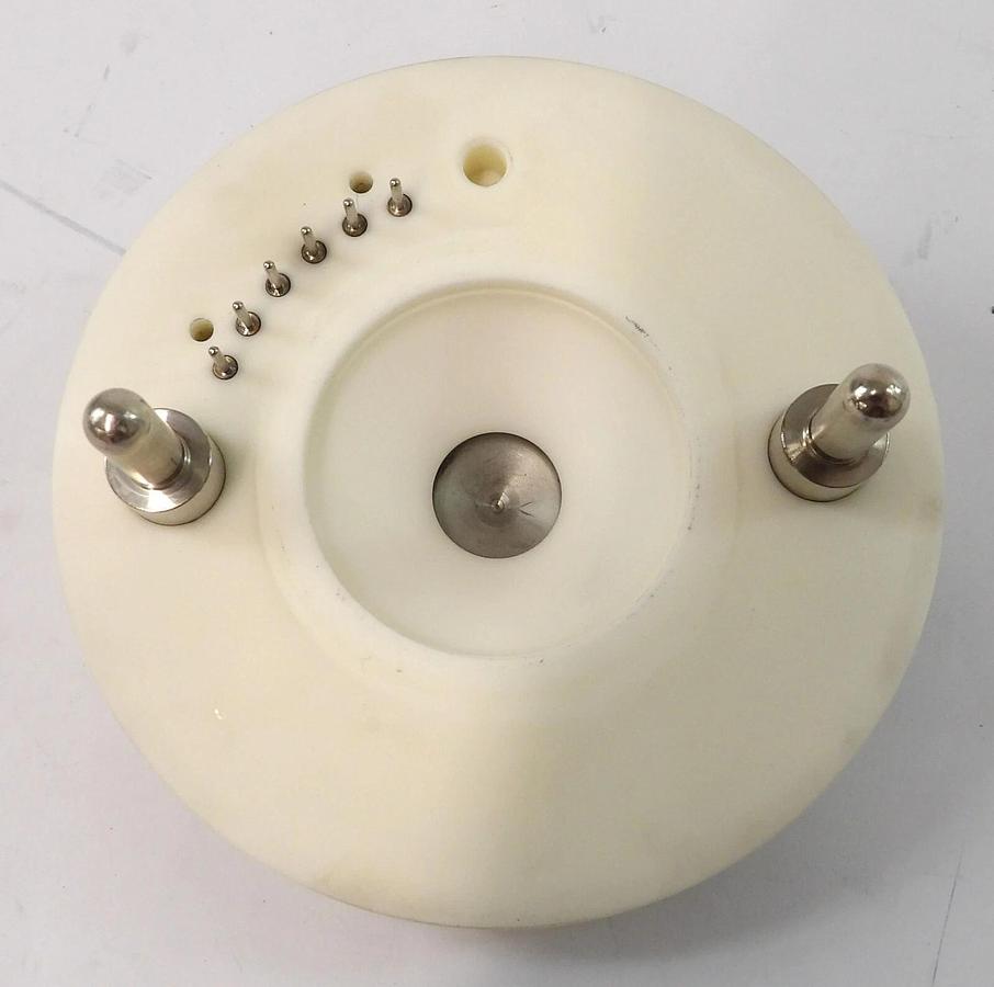 Used Kyocera 1008170 FRU Orifice & Curtain Plate QTRAP API 5000 Spectrometer Surplus