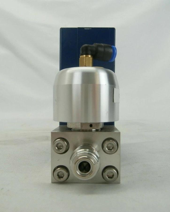 Used SAM Hitachi Metals SFC480C Mass Flow Controller MFC SFC-480C 20 CCM He Working