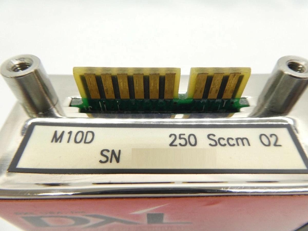 Used DXL M10D Mass Flow Controller MFC M10 250 SCCM O2 Working Surplus
